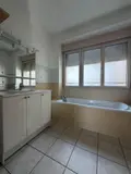 Location appartement Mâcon 71000 Saône-et-Loire 71 117 m2 5 pièces 890 euros LC 524 010