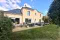 Maison a vendre Biéville-Beuville 14112 Calvados 14 235 m2 8 pièces 777000 euros 14005/MAIS/473 018