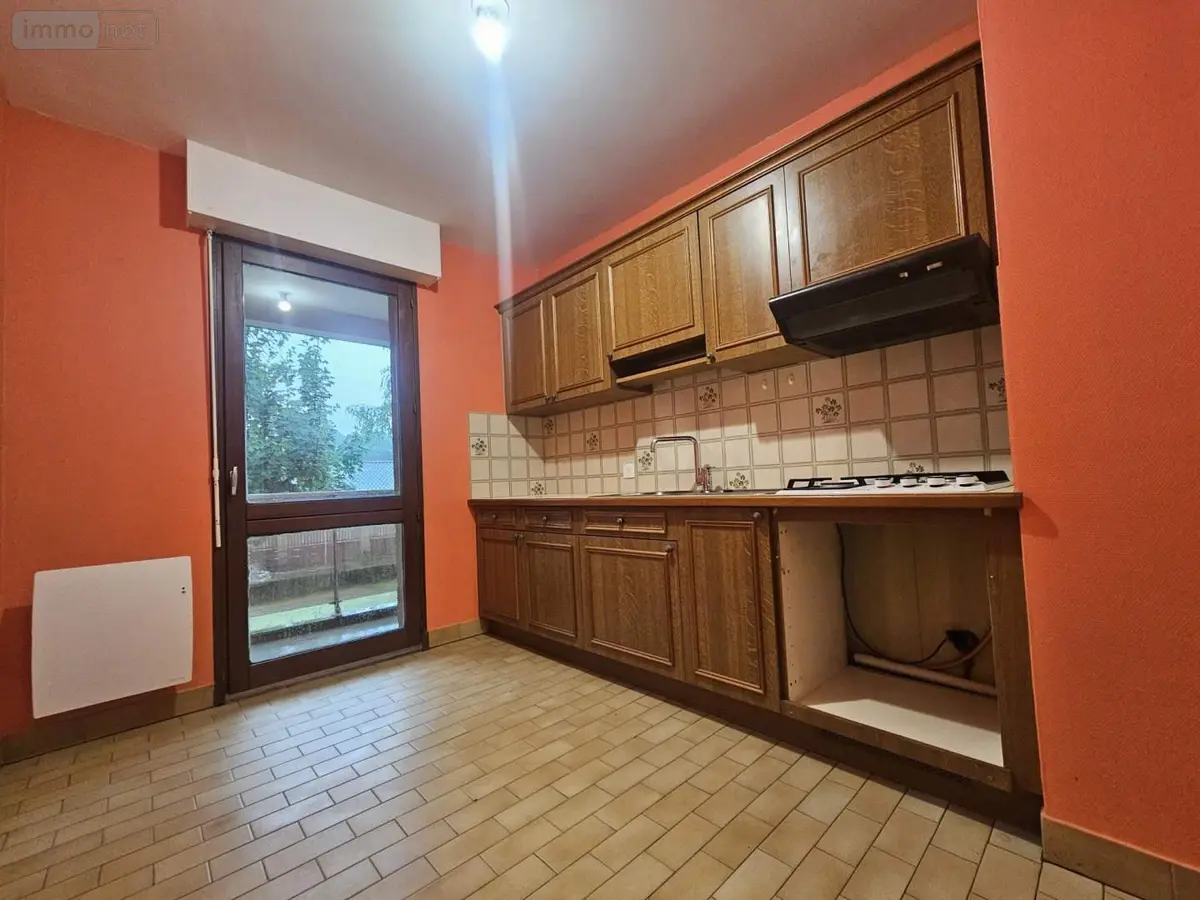 Appartement a vendre Pont-de-Veyle 01290 Ain 01 67 m2 3 pièces 130000 euros 008/2387 001