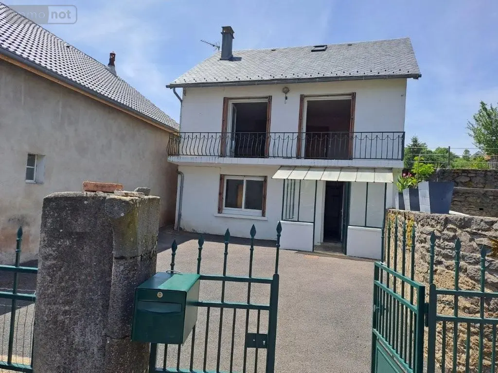 Maison a vendre Les Ternes 15100 Cantal 15 107 m2 5 pièces 95900 euros 044/1230 001