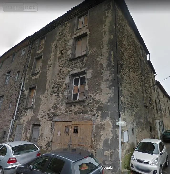 Immeuble de rapport a vendre Saint-Flour 15100 Cantal 15 300 m2 3 pièces 74200 euros 044/861 001