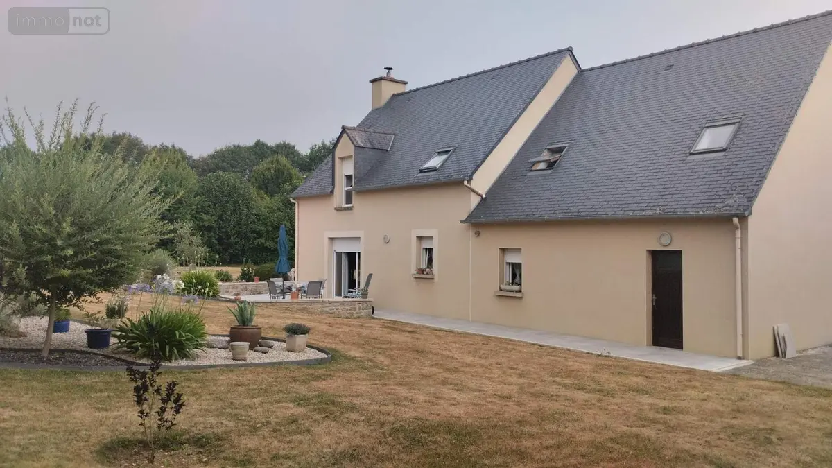 Maison a vendre Saint-Juvat 22630 Côtes-d'Armor 22 143 m2 5 pièces 269100 euros 038/271 001