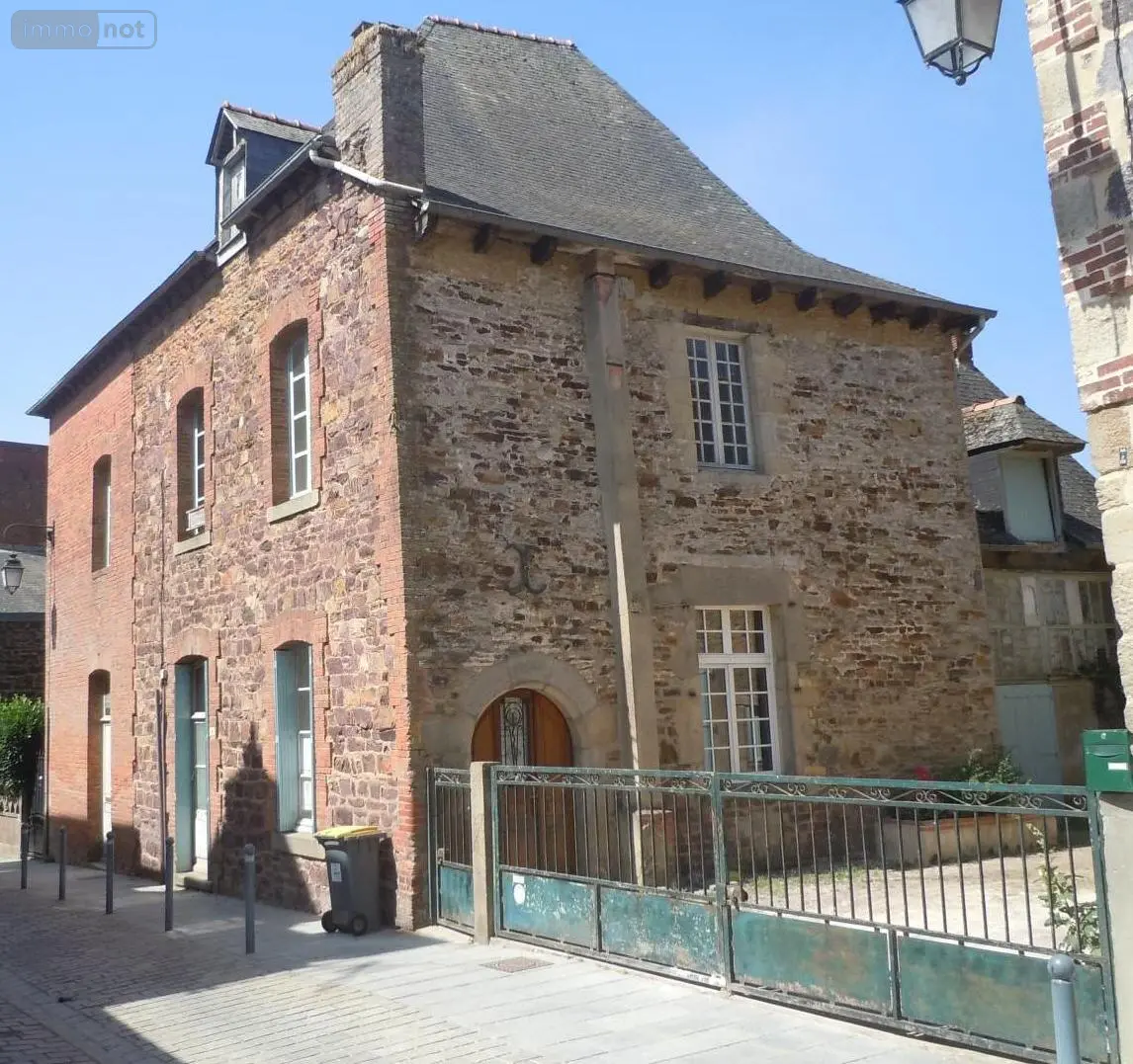 Maison a vendre Saint-Méen-le-Grand 35290 Ille-et-Vilaine 35 117 m2 6 pièces 188640 euros 121/1009 001