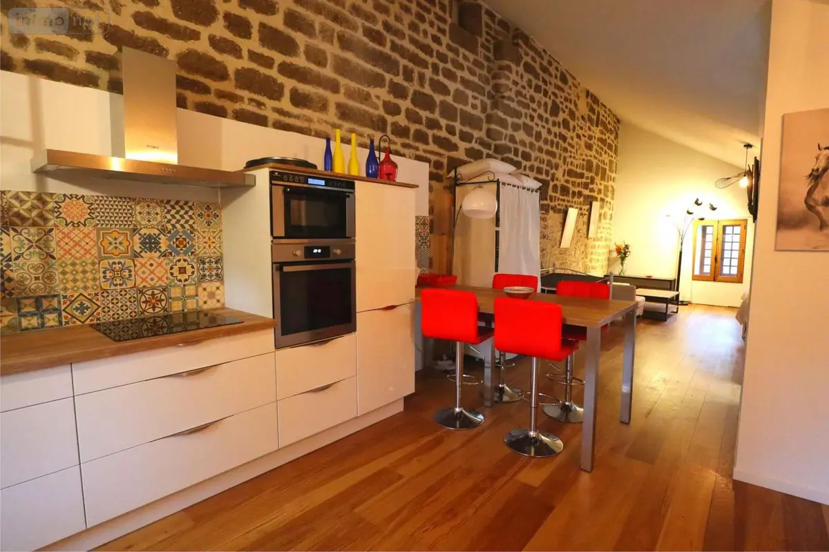 Appartement a vendre Locronan 29180 Finistère 29 46 m2 1 pièce 181400 euros 002/817 001