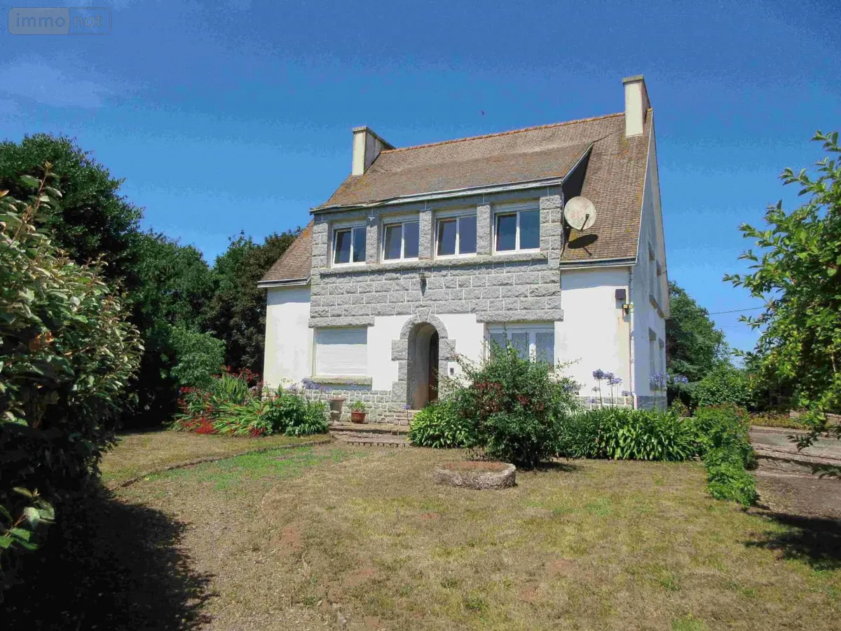 Maison a vendre Plozévet 29710 Finistère 29 172 m2 10 pièces 260500 euros 020/3674 001
