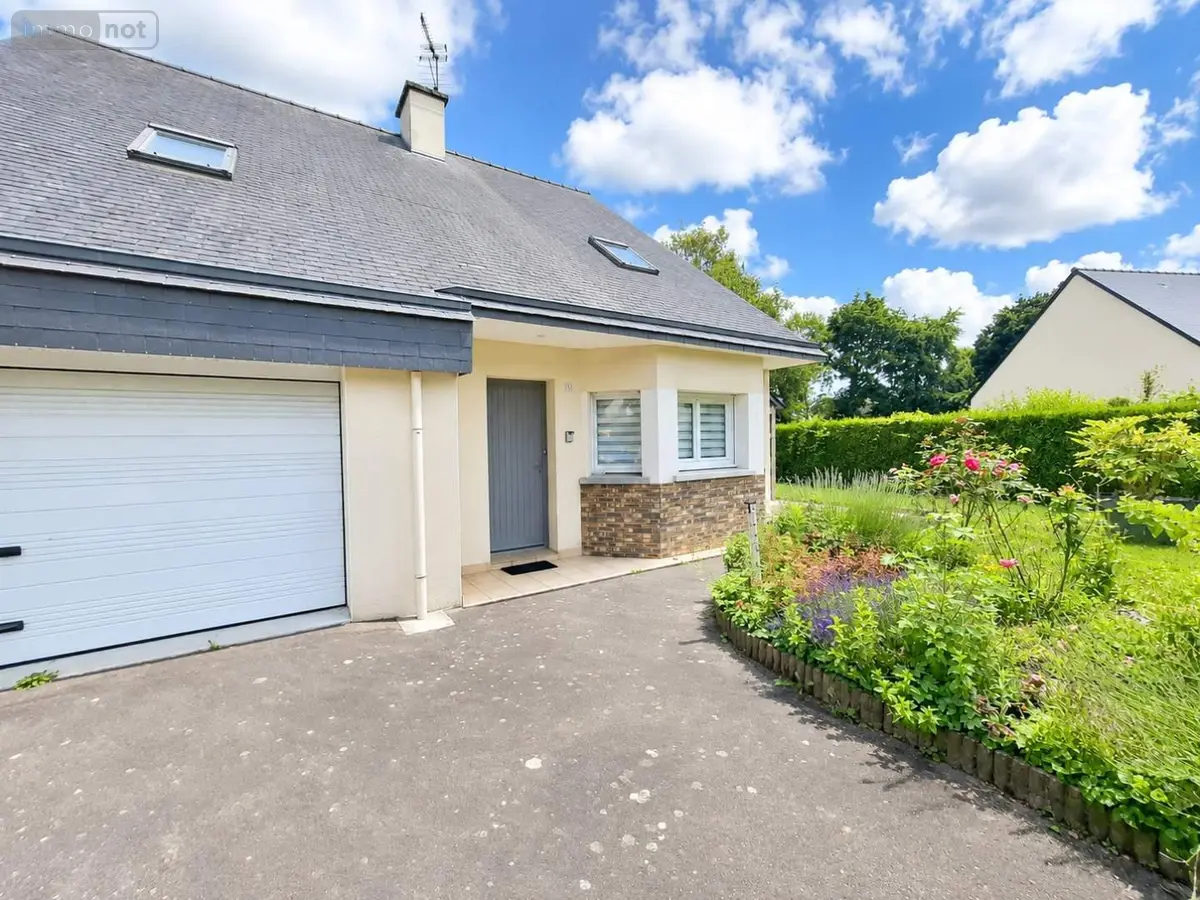 Maison a vendre Châteaugiron 35410 Ille-et-Vilaine 35 138 m2 6 pièces 349990 euros 006/2274 001