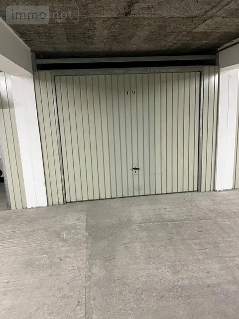 Garage et parking a vendre Dinard 35800 Ille-et-Vilaine 35 1 pièce 44000 euros 008/3113 001