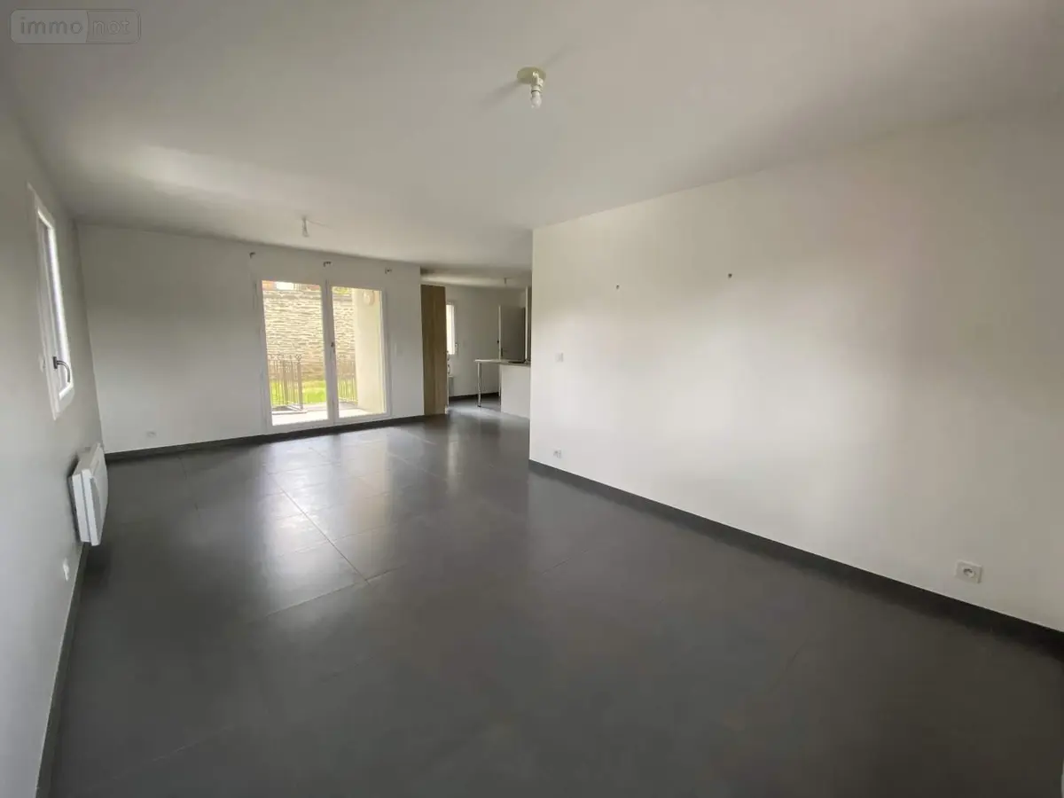 Location appartement Saint-Erblon 35230 Ille-et-Vilaine 35 84 m2 4 pièces 1000 euros 019/5554 001