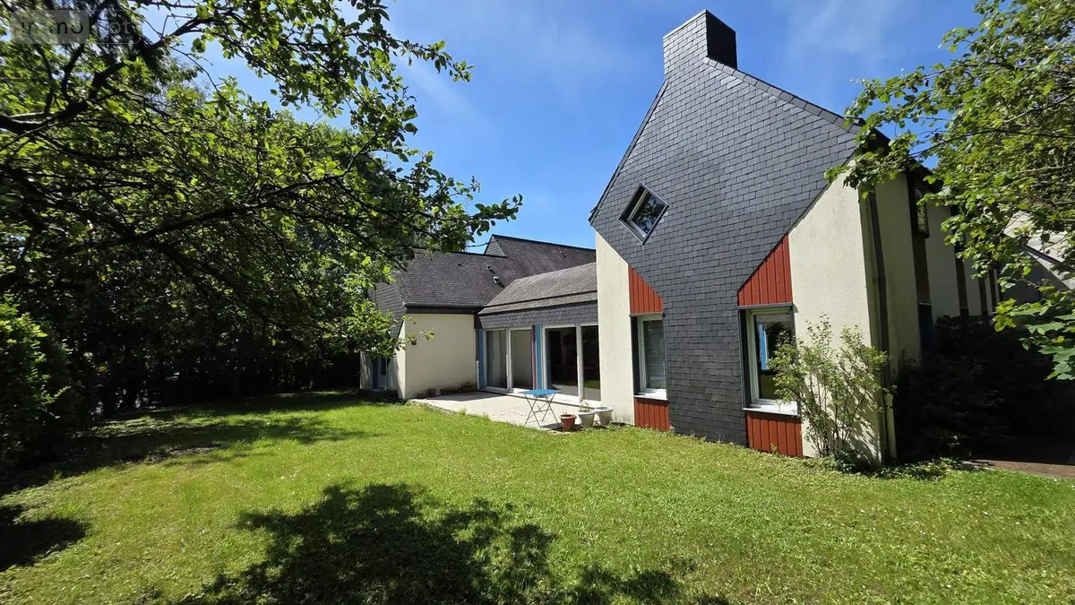 Maison a vendre Cesson-Sévigné 35510 Ille-et-Vilaine 35 221 m2 8 pièces 857300 euros 019/5583 MCB 001