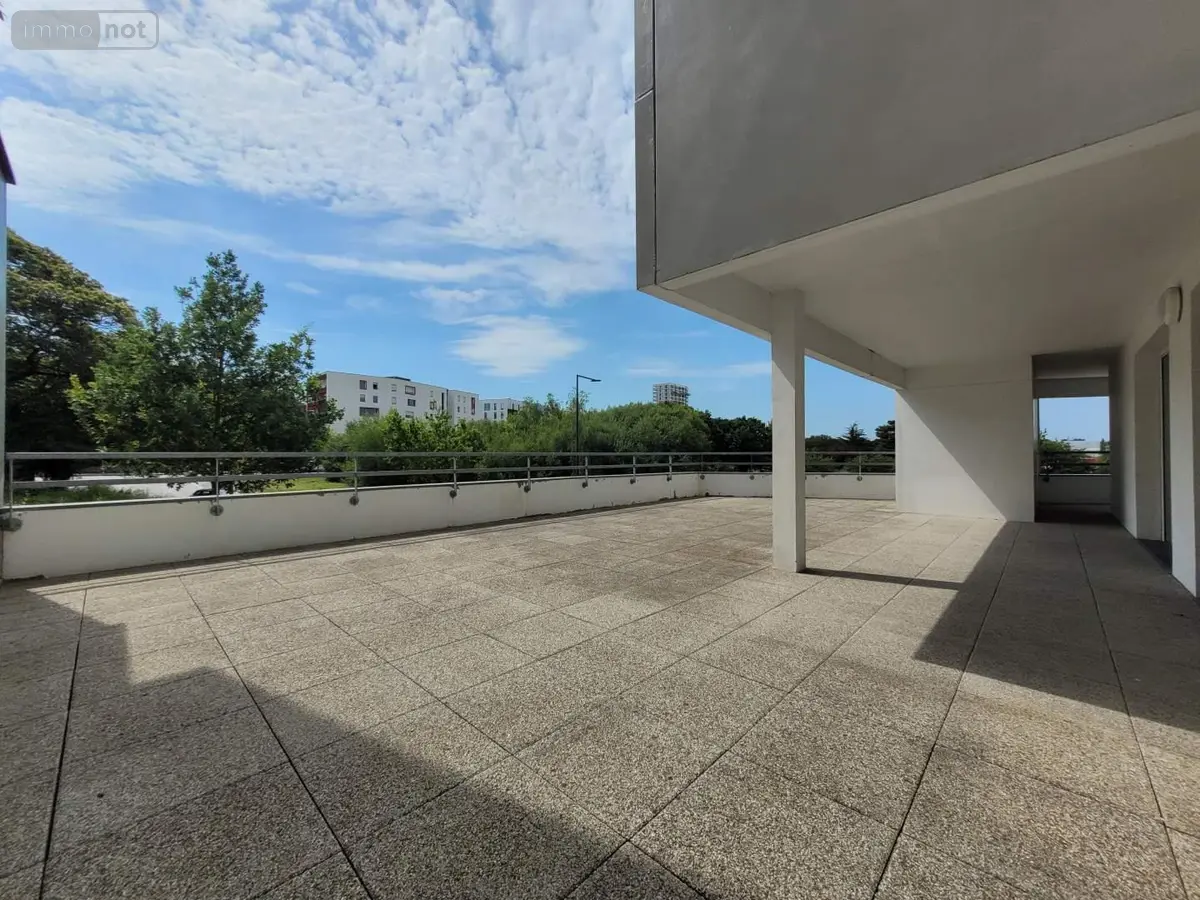 Appartement a vendre Rennes 35000 Ille-et-Vilaine 35 80 m2 4 pièces 306250 euros 019/5593 JLL 001