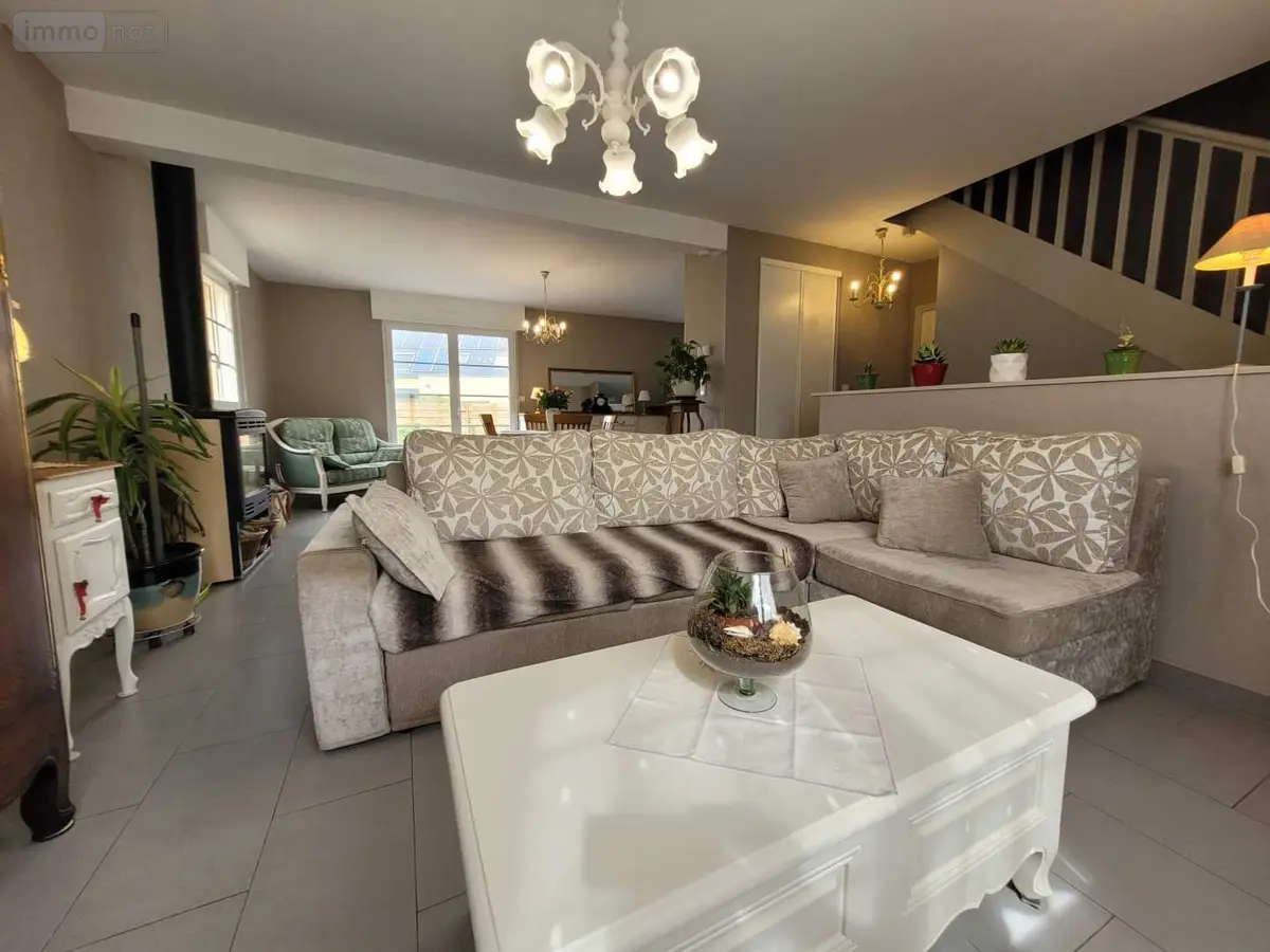 Maison a vendre Servon-sur-Vilaine 35530 Ille-et-Vilaine 35 128 m2 5 pièces 321700 euros 019/5639 JLL 001