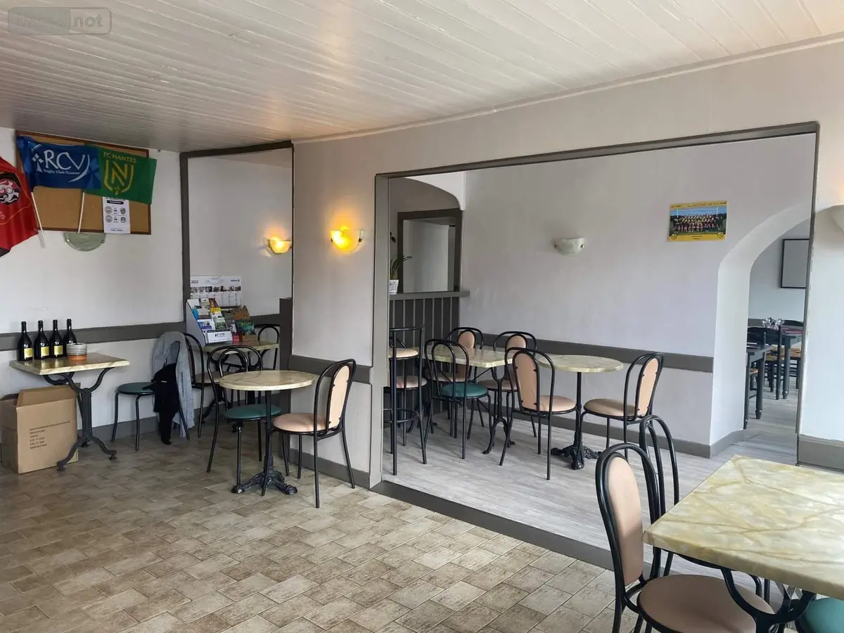 Immeuble de rapport a vendre Mordelles 35310 Ille-et-Vilaine 35 230 m2 10 pièces 286000 euros 030/72788 001