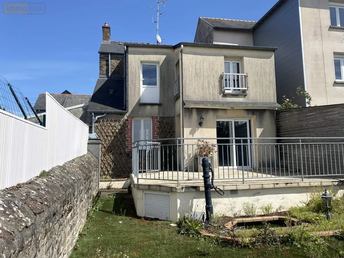 Maison a vendre Fougères 35300 Ille-et-Vilaine 35 94 m2 5 pièces 150742 euros 037/1892 001
