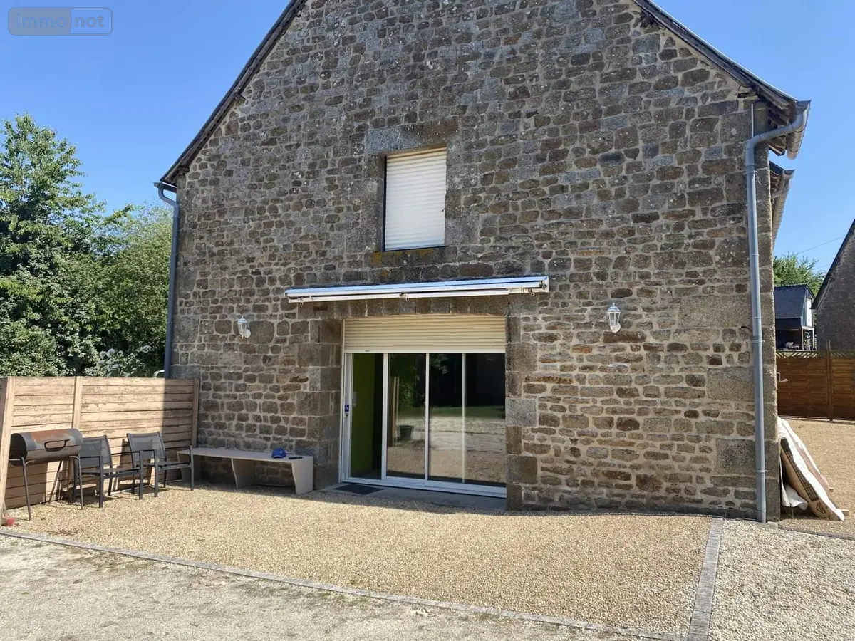 Location appartement Landéan 35133 Ille-et-Vilaine 35 83 m2 3 pièces 810 euros 037/1898 001
