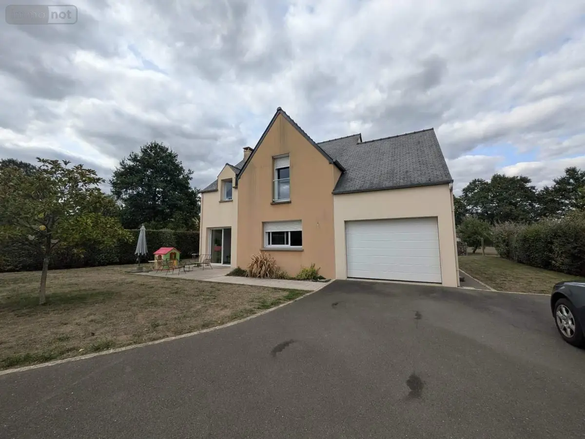 Location maison Romagné 35133 Ille-et-Vilaine 35 131 m2 5 pièces 930 euros 037/1909 001
