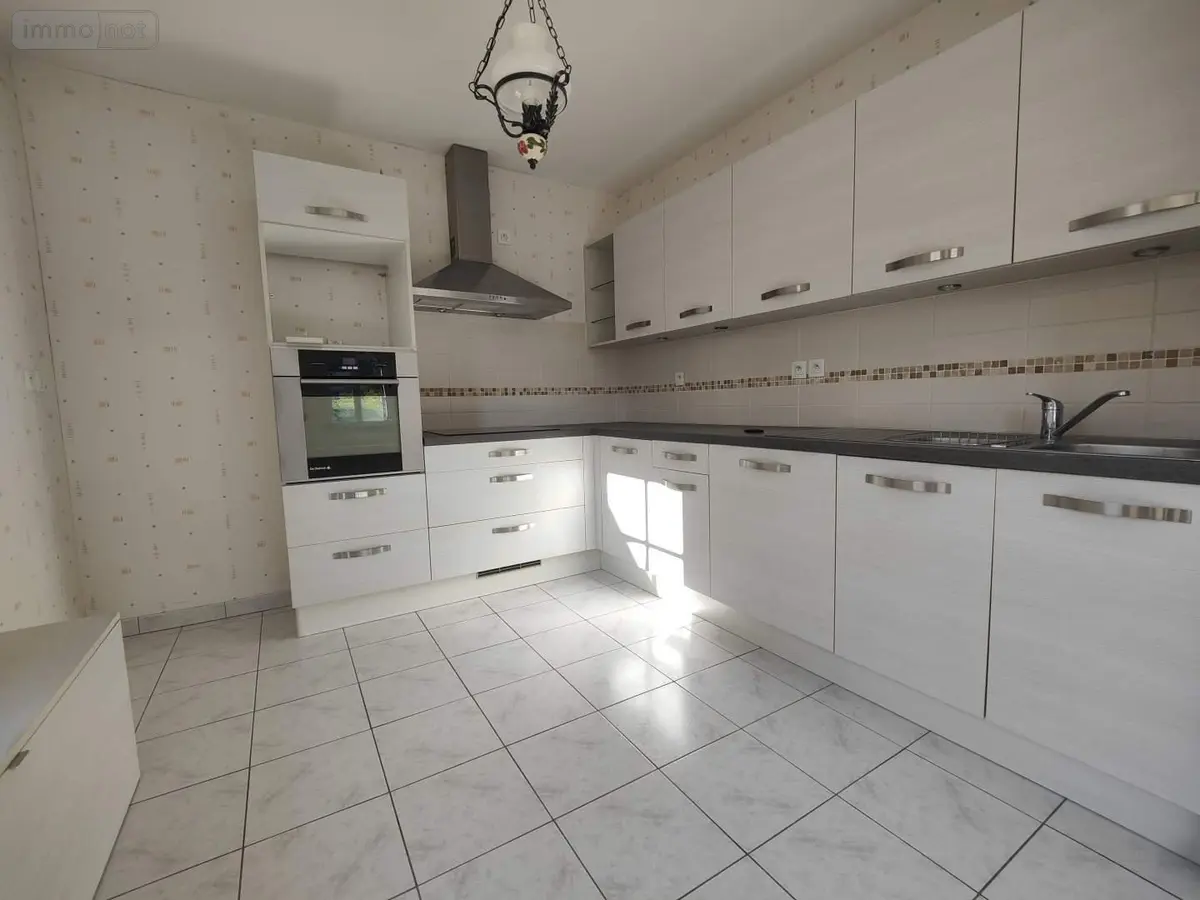 Appartement a vendre Châteaugiron 35410 Ille-et-Vilaine 35 70 m2 3 pièces 213200 euros 097/2927 001