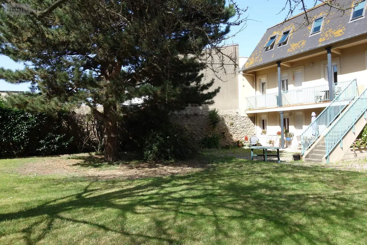 Location appartement Saint-Malo 35400 Ille-et-Vilaine 35 49 m2 4 pièces 680 euros 103/796 001