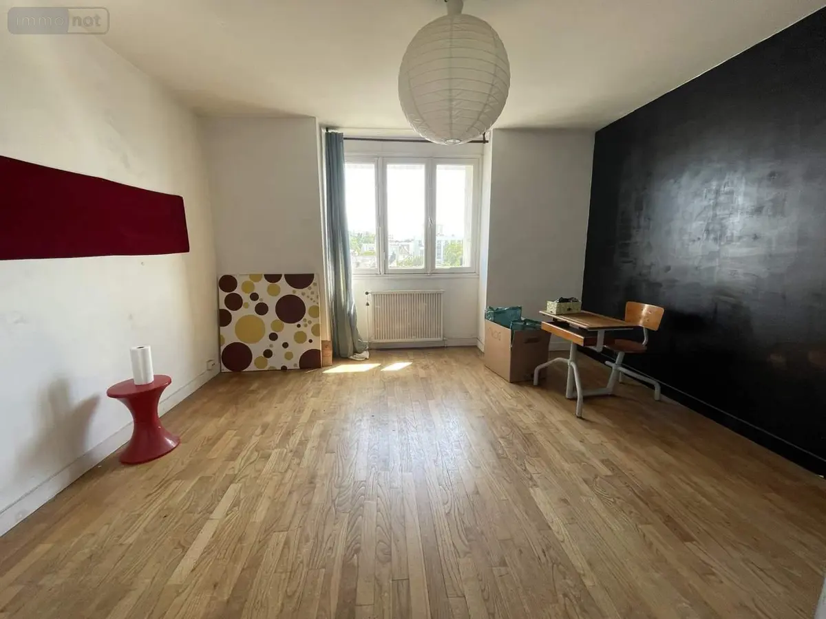 Appartement a vendre Rennes 35000 Ille-et-Vilaine 35 46 m2 2 pièces 110500 euros 35117/1053 001