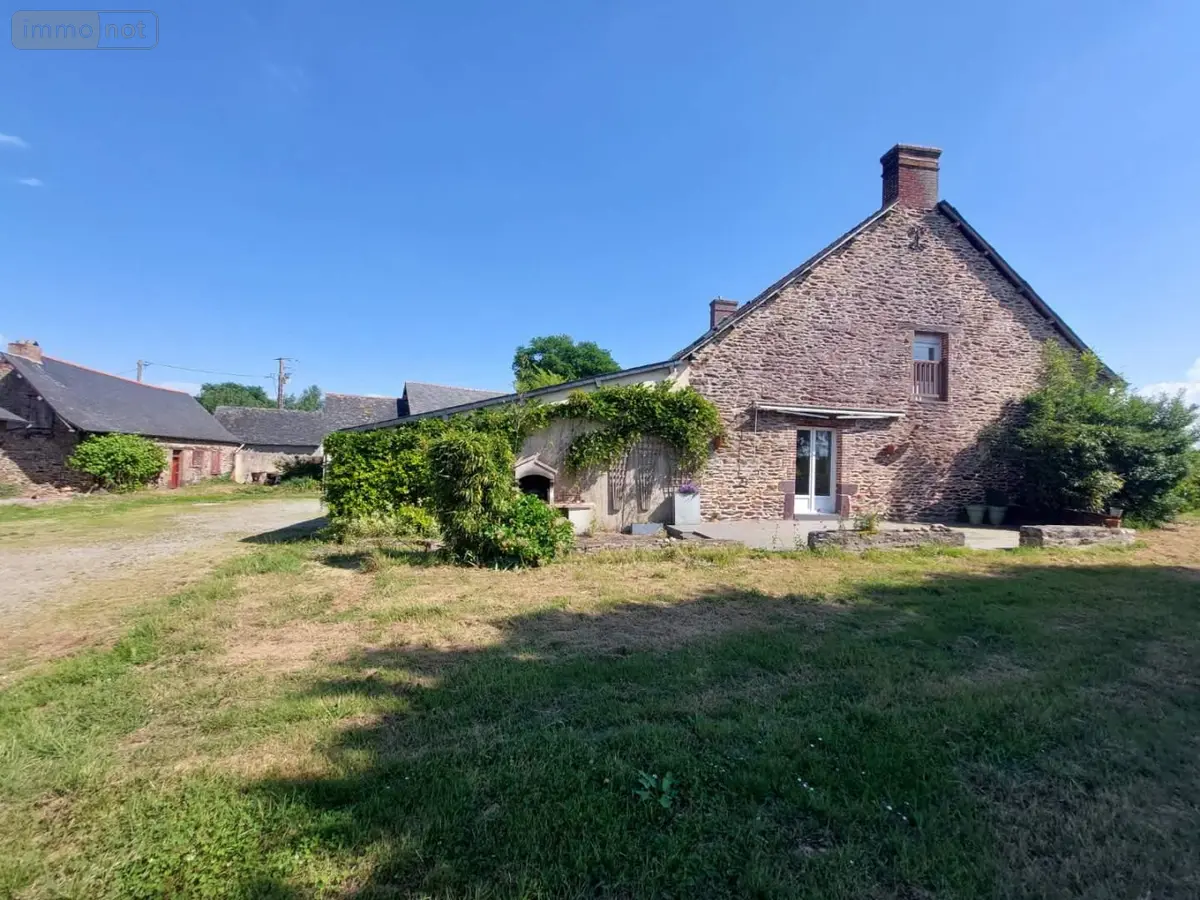 Maison a vendre Retiers 35240 Ille-et-Vilaine 35 225 m2 8 pièces 341520 euros 122/3026 001