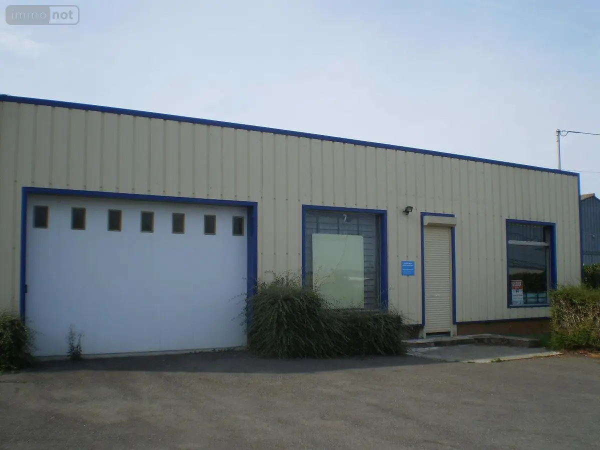 Location fonds et murs commerciaux Bain-de-Bretagne 35470 Ille-et-Vilaine 35 150 m2 880 euros 136/2221 001