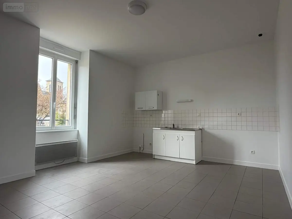 Location appartement La Dominelais 35390 Ille-et-Vilaine 35 39 m2 2 pièces 303 euros 136/5275 001