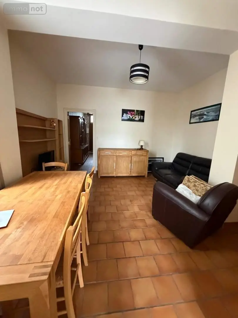 Location appartement Tours 37000 Indre-et-Loire 37 50 m2 2 pièces 615 euros 001/2493 001