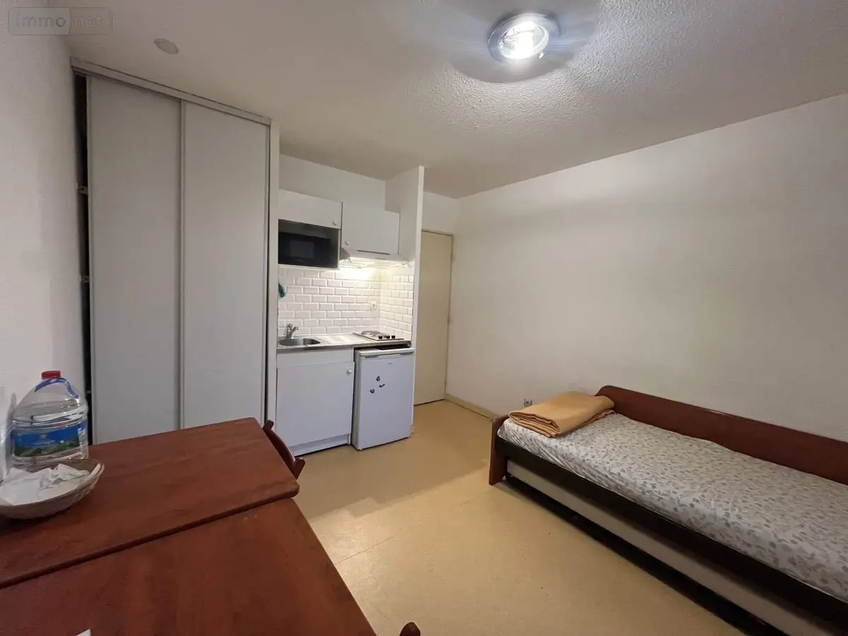 Appartement a vendre Tours 37000 Indre-et-Loire 37 18 m2 1 pièce 68900 euros 003/2548 001