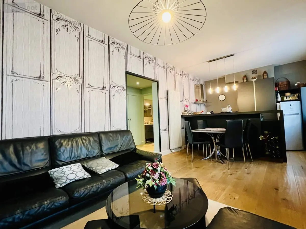 Appartement a vendre Tours 37000 Indre-et-Loire 37 61 m2 3 pièces 213200 euros 004/3734 001
