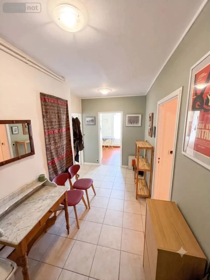 Location appartement Tours 37000 Indre-et-Loire 37 73 m2 3 pièces 960 euros 005/2062 001