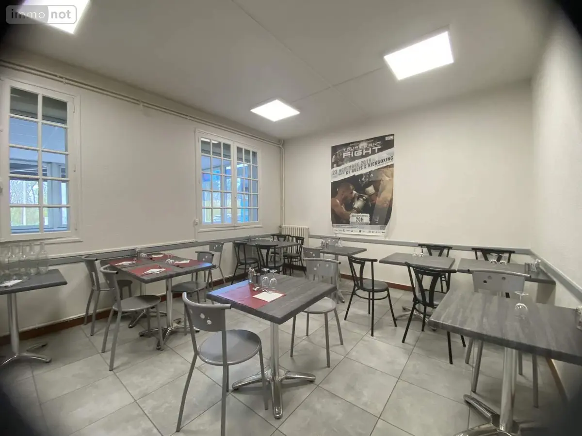Fonds et murs commerciaux a vendre Fondettes 37230 Indre-et-Loire 37 192 m2 7 pièces 299400 euros 37037/321 001