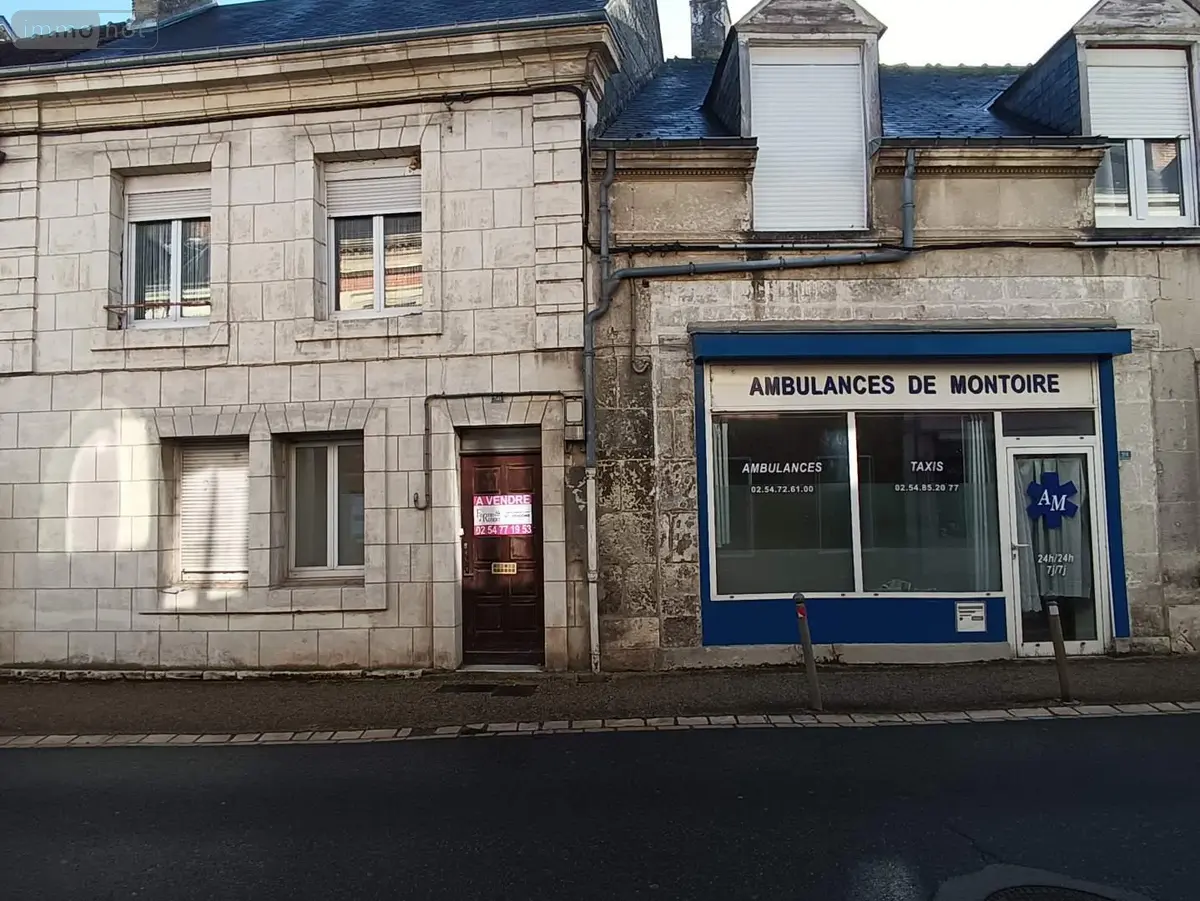 Fonds et murs commerciaux a vendre Montoire-sur-le-Loir 41800 Loir-et-Cher 41 230 m2 10 pièces 270400 euros 072/1706 001