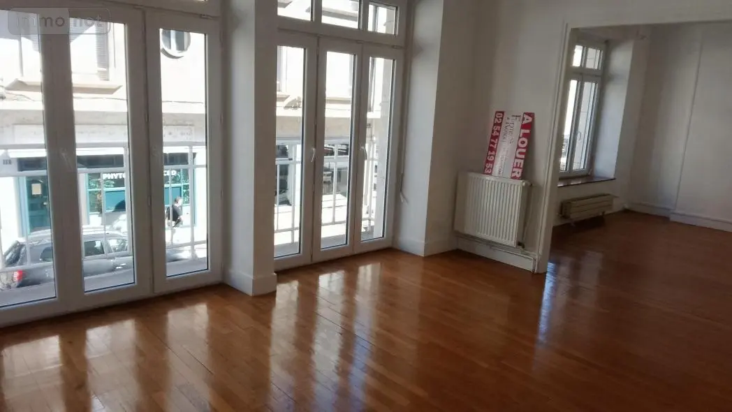 Location appartement Vendôme 41100 Loir-et-Cher 41 94 m2 4 pièces 800 euros 072/1869 001