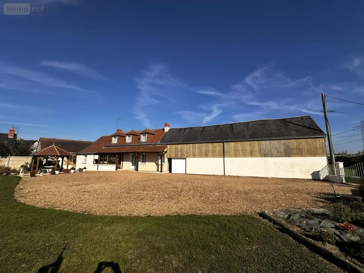 Maison a vendre Noyant-Villages 49390 Maine-et-Loire 49 154 m2 9 pièces 231008 euros 49046/865 001