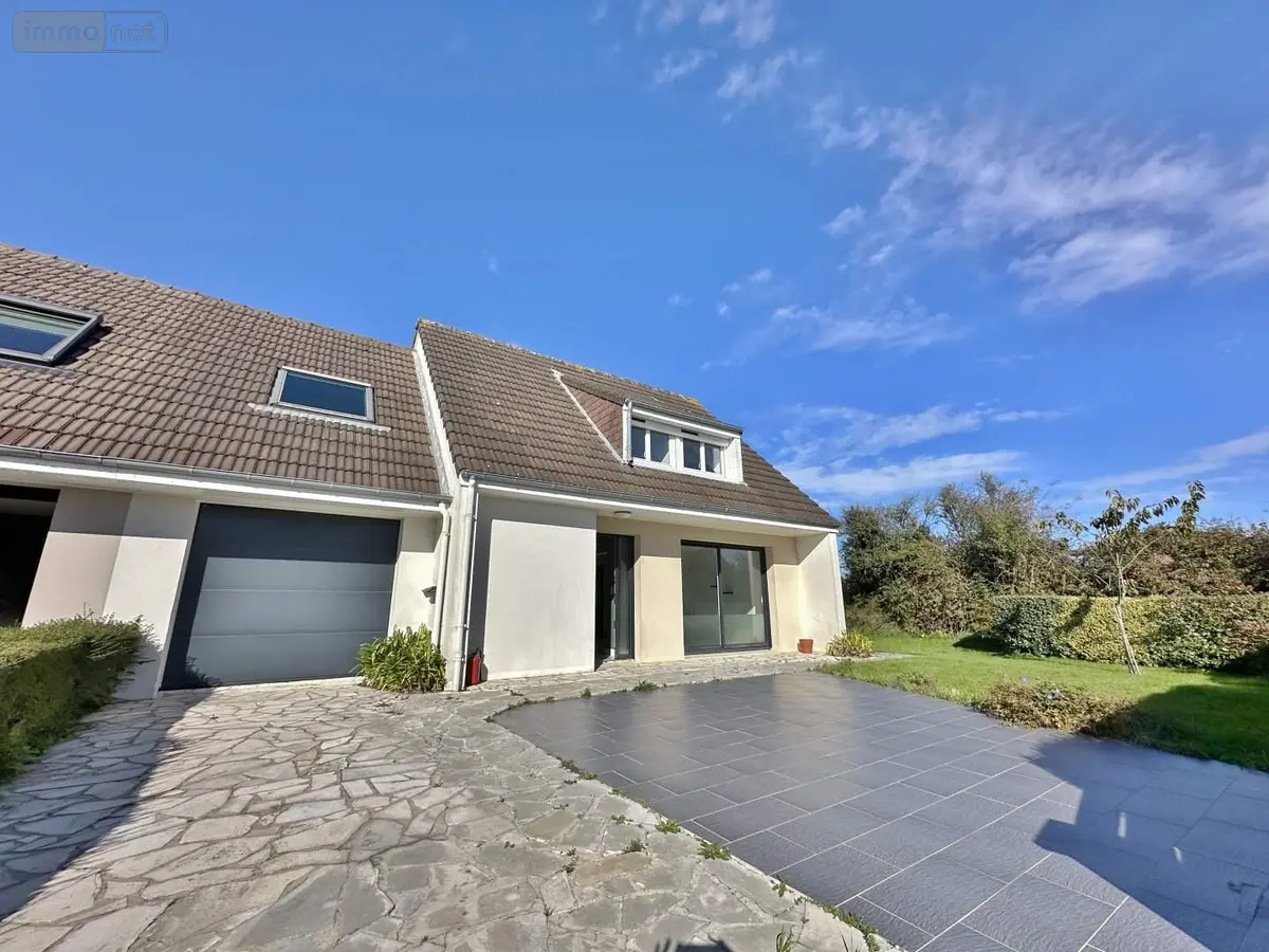 Maison a vendre Cherbourg-en-Cotentin 50130 Manche 50 106 m2 5 pièces 302240 euros 045/1750 001