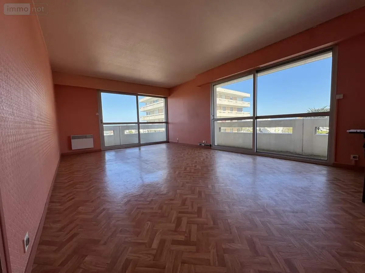 Location appartement Cherbourg-en-Cotentin 50100 Manche 50 78 m2 3 pièces 850 euros 045/1762 001
