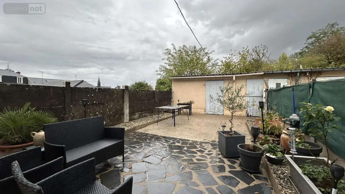 Maison a vendre Château-Gontier-sur-Mayenne 53200 Mayenne 53 70 m2 4 pièces 141900 euros 028/2395 001
