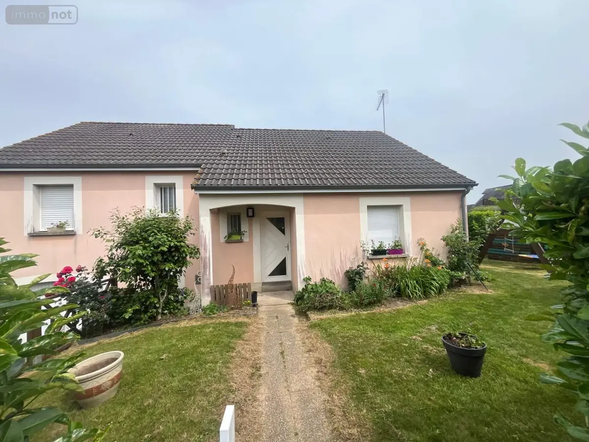 Maison a vendre Saint-Baudelle 53100 Mayenne 53 90 m2 5 pièces 176800 euros 046/875 001