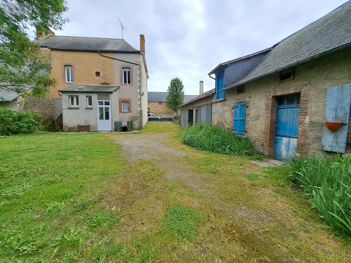 Maison a vendre Livré-la-Touche 53400 Mayenne 53 124 m2 6 pièces 125520 euros 076/2765-MOR 001