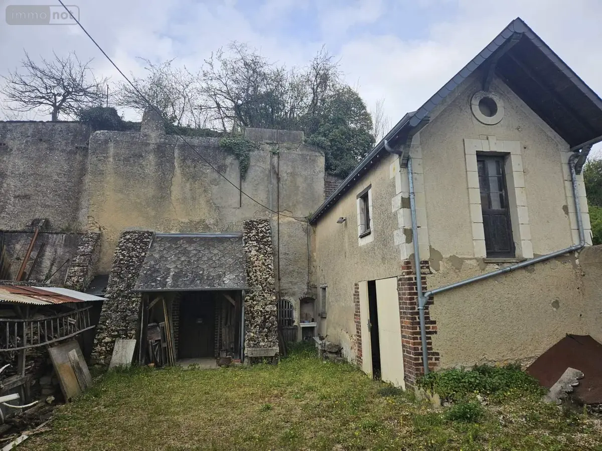 Divers a vendre Montval-sur-Loir 72500 Sarthe 72 210 m2 28500 euros 106935 001