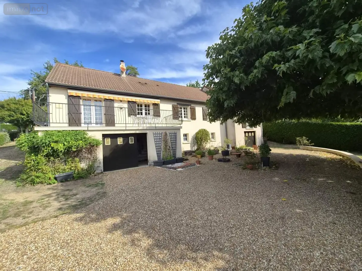 Maison a vendre Montval-sur-Loir 72500 Sarthe 72 141 m2 8 pièces 223650 euros 132873 001