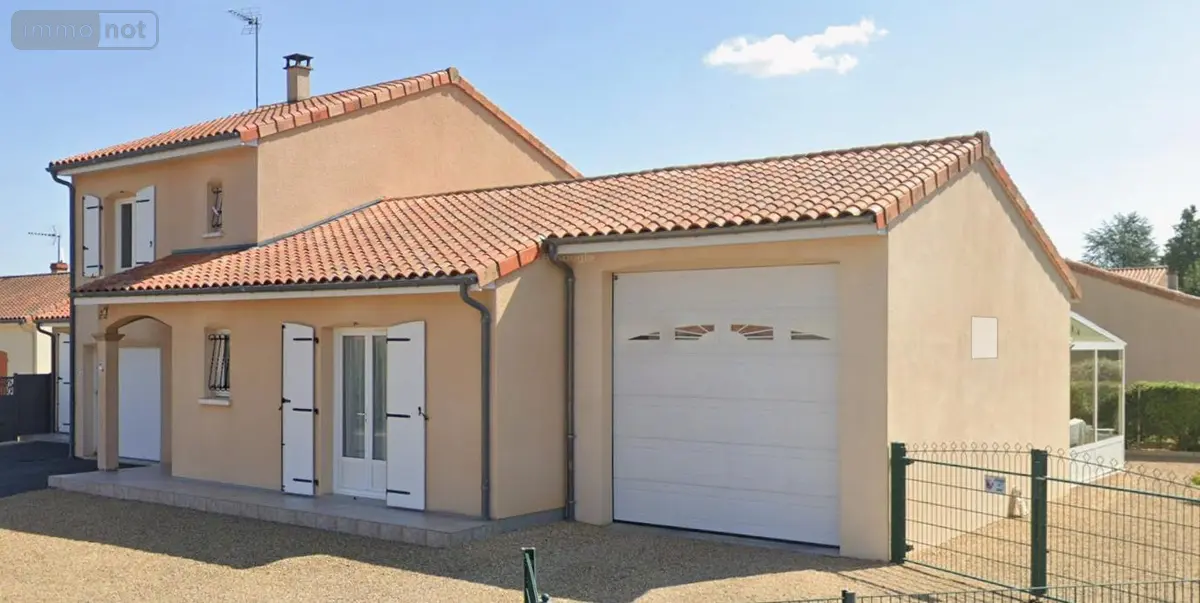 Maison a vendre Neuville-de-Poitou 86170 Vienne 86 112 m2 6 pièces 249000 euros V1971 001