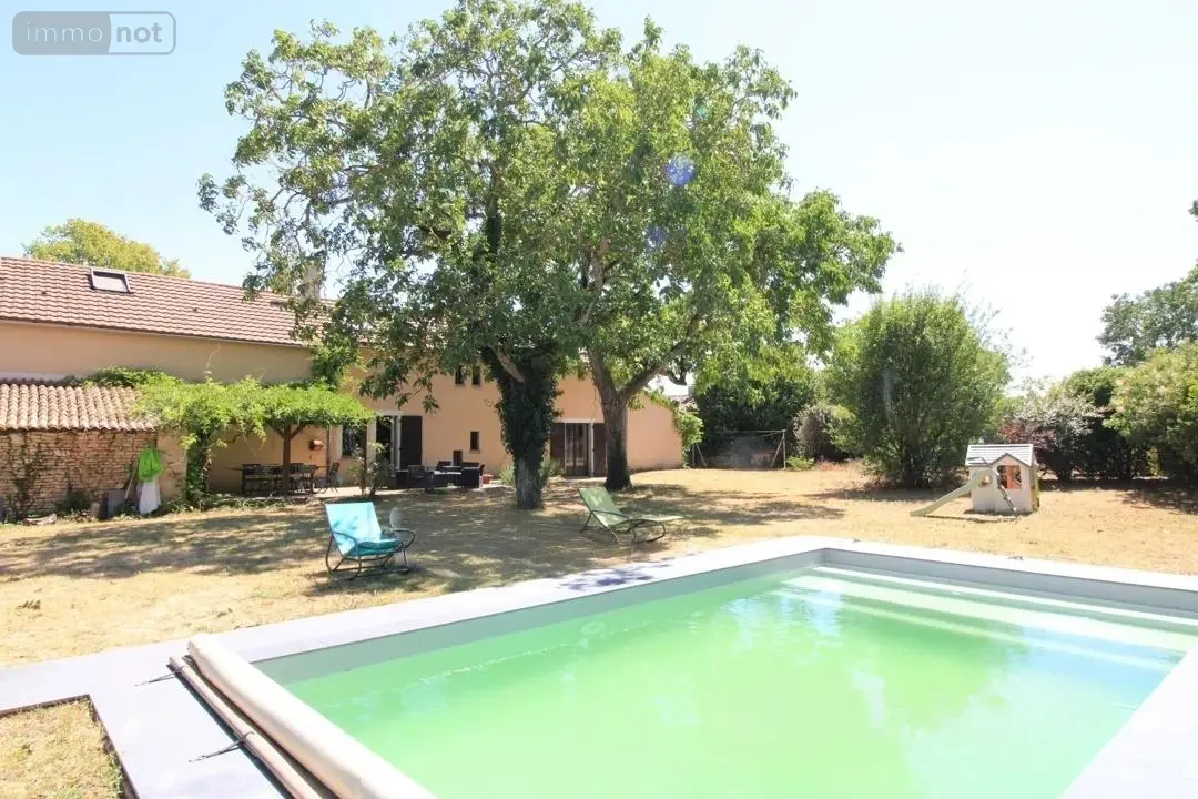 Maison a vendre Vouillé 86190 Vienne 86 196 m2 6 pièces 385000 euros V1991 001