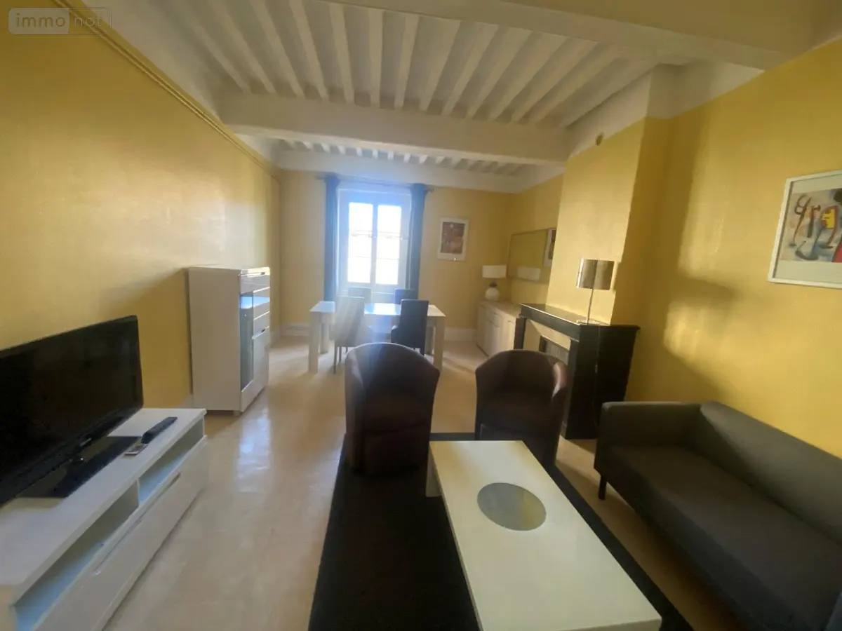 Location appartement Cluny 71250 Saône-et-Loire 71 58 m2 2 pièces 707 euros l800225611 001