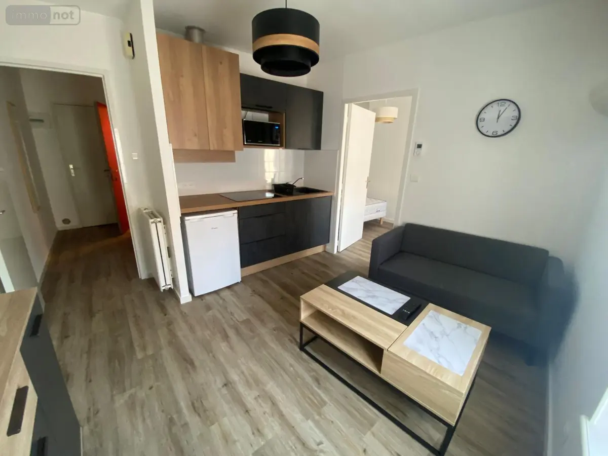 Location appartement Cluny 71250 Saône-et-Loire 71 28 m2 1 pièce 637 euros l800213317 001