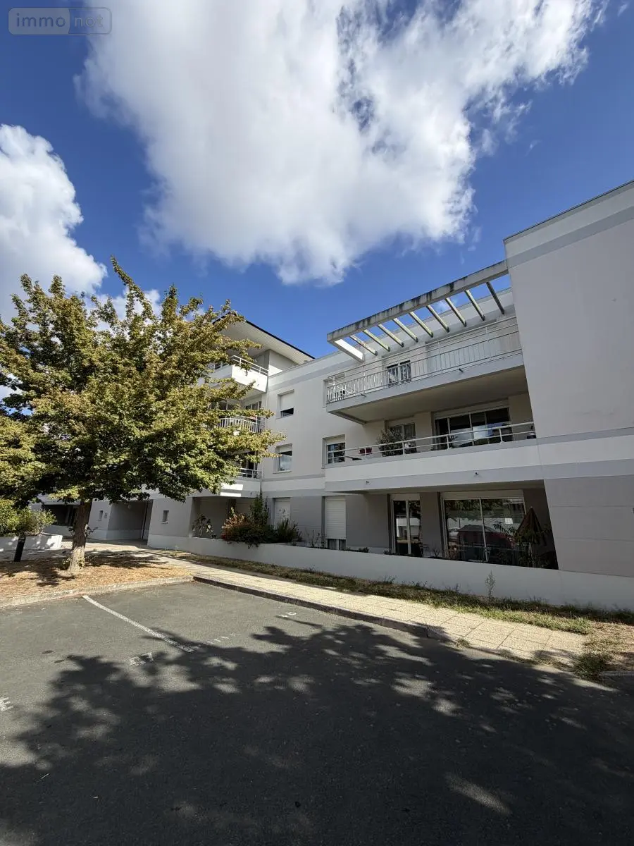 Appartement a vendre Angers 49000 Maine-et-Loire 49 46 m2 2 pièces 162750 euros 49055-112 001