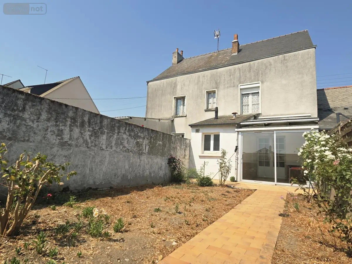 Maison a vendre Château-Gontier-sur-Mayenne 53200 Mayenne 53 154 m2 7 pièces 131750 euros 53073-1777 001