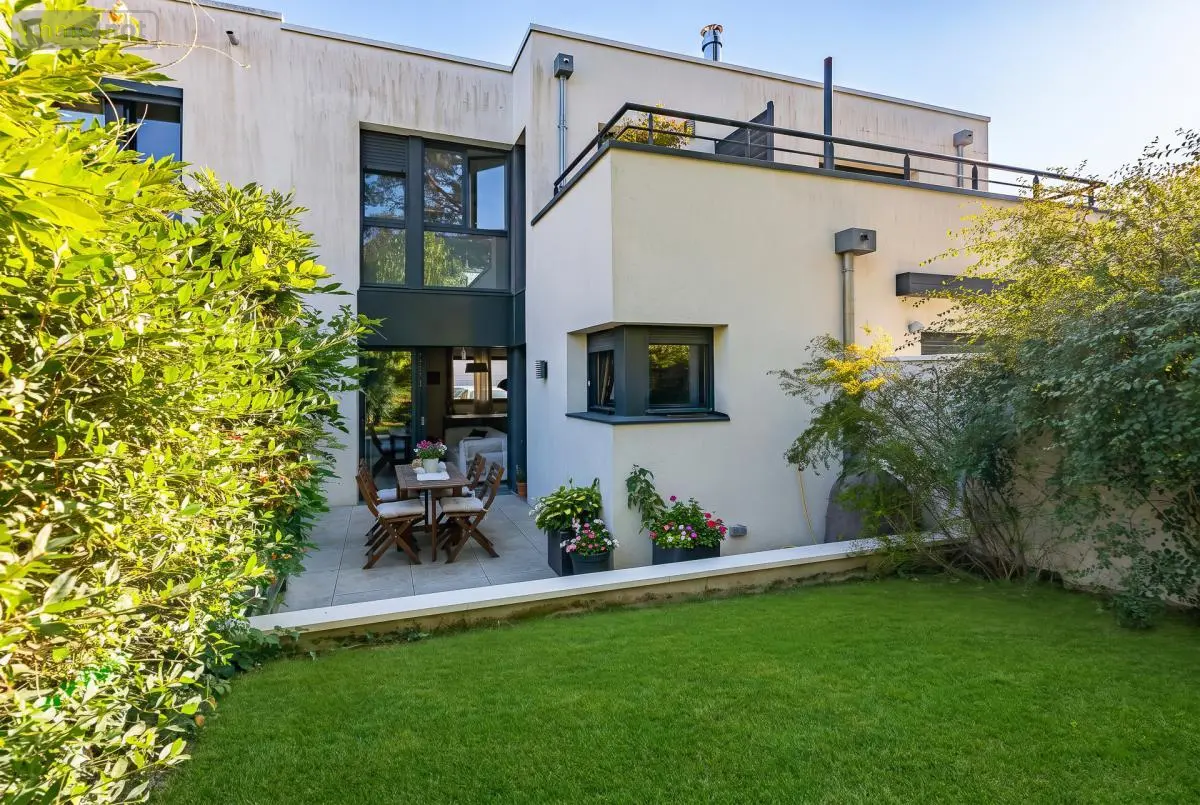 Maison a vendre Nantes 44000 Loire-Atlantique 44 99 m2 631350 euros 44007-1752 001