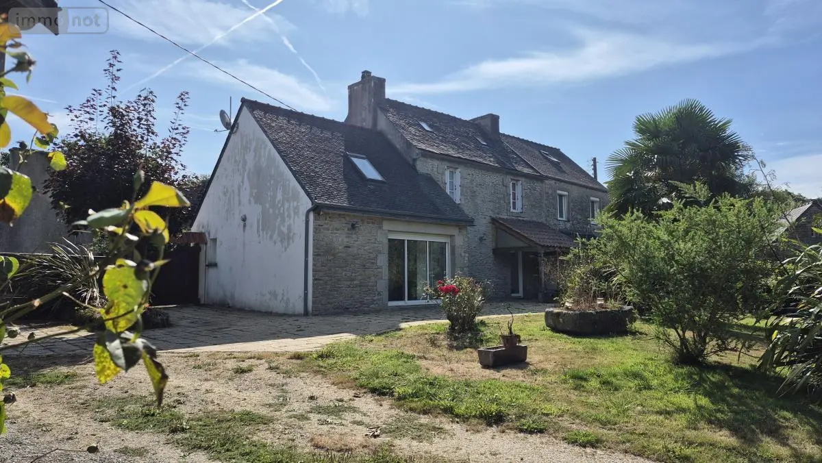 Maison a vendre Saint-Thégonnec Loc-Eguiner 29410 Finistère 29 163 m2 7 pièces 219450 euros 29088-47 001