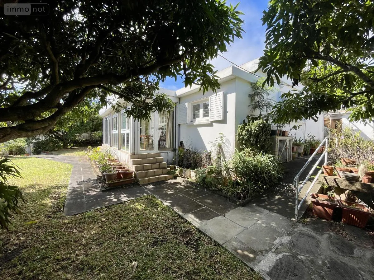 Maison a vendre Saint-Denis 97400 La Réunion 974 130 m2 5 pièces 397000 euros 97409-240 001