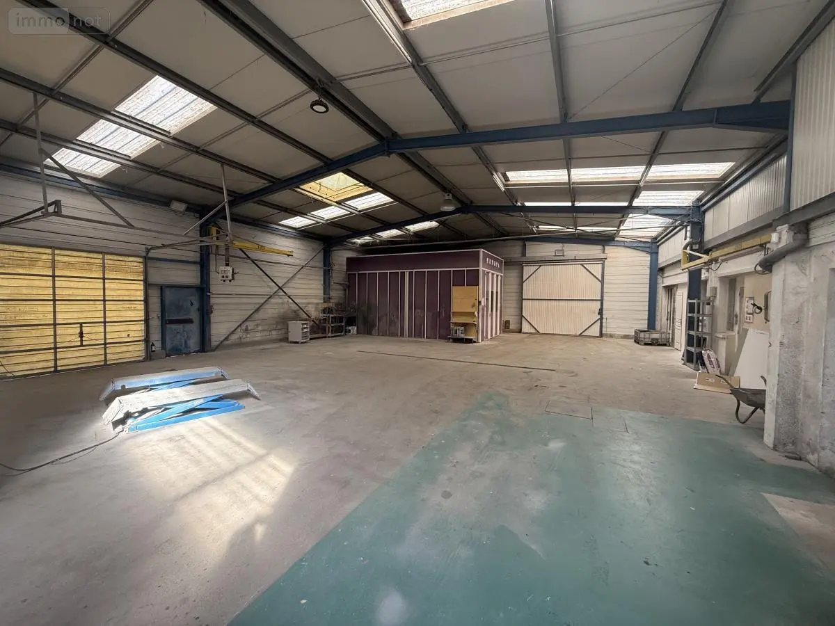 Garage et parking a vendre Doullens 80600 Somme 80 770 m2 239000 euros 80121-2881 001
